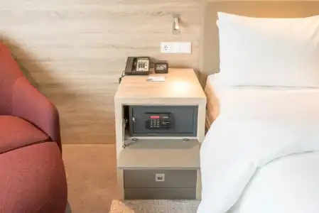 Hampton by Hilton Frankfurt City Centre East - 18