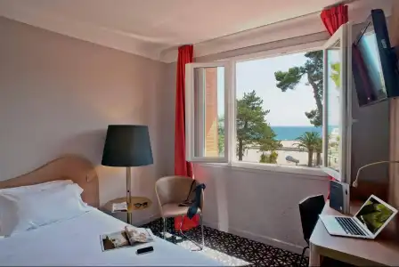 Hôtel Beau Rivage - 2