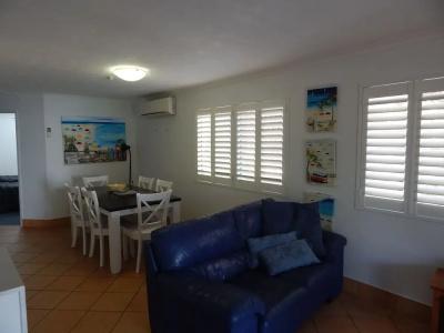 Tranquil Shores Holiday Apartments - 11
