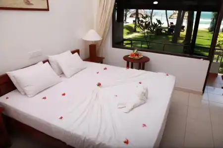Sea Rock Villa - 56