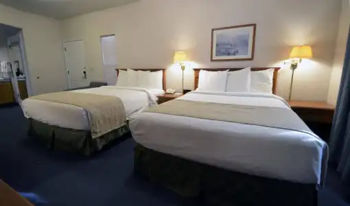 Garden Inn and Suites - 5