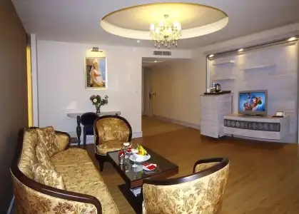 Royal Alhambra Palace – All Inclusive - 43