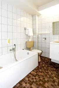 The Originals City, Hôtel Colmar Gare - 30