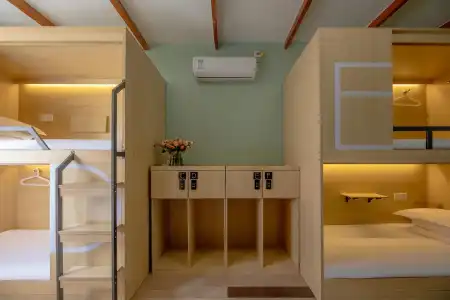 Cloudland International Youth Hostel - 2