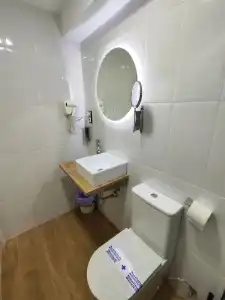 Hostal Lucy - 32