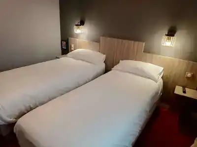 Contact Hôtel des Deux Moulins Limoges - Proche de la gare - 5