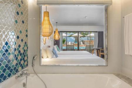 LIV Phuket Patong Beachfront - 38