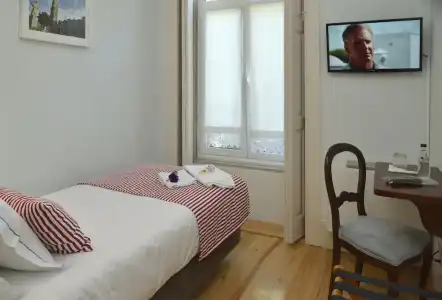 Dukes Corner Guest House - 57