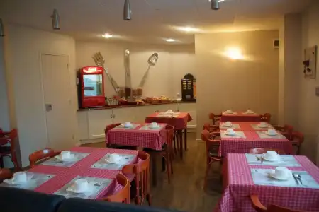 Hôtel Aragon - Centre Ville Gare - 11