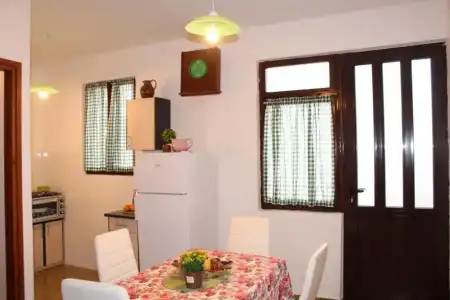 Guest House Tomanovic - 65