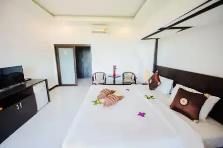 Phuket Monaburi Boutique - 73