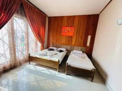 Maples Holiday Resort - 4