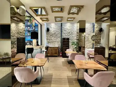 Athens the L7 STR - Luxury Boutique Collection - 31