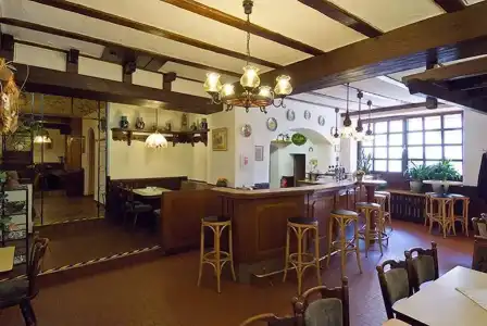 Schütz - 12