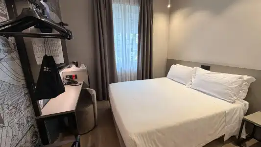 Astoria, Sure Collection by Best Western - 46