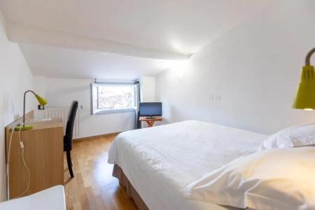 Hôtel Edmond Rostand - 74