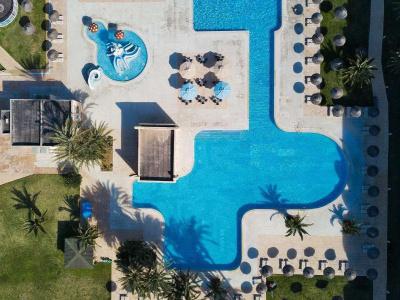 Skanes Family Resort - 14