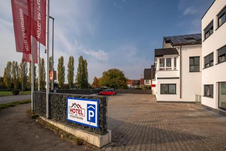 Am Stadtrand - 4