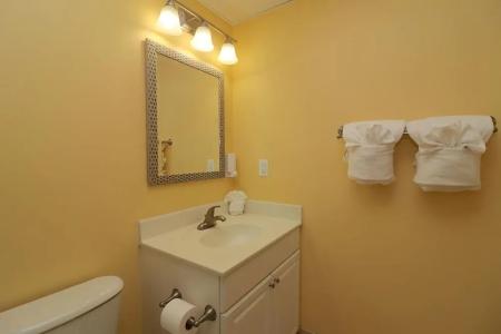 The Atrium Resort, Virginia Beach by Vacatia - 8