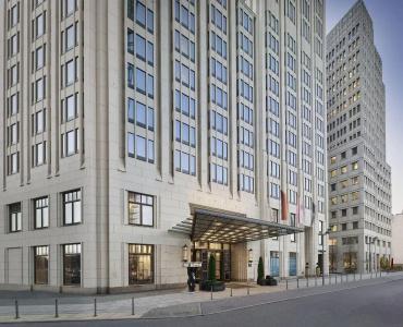 The Ritz-Carlton, Berlin - 36