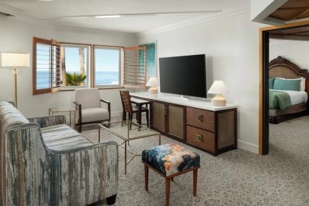 Pacific Terrace - 138
