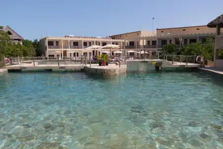 Reef & Beach Resort - 35