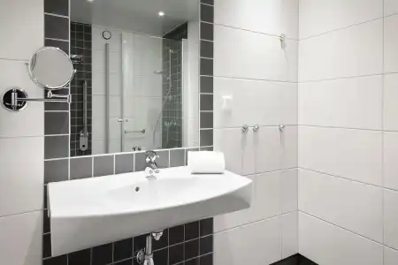 Park Inn by Radisson Oslo Airport West - 8