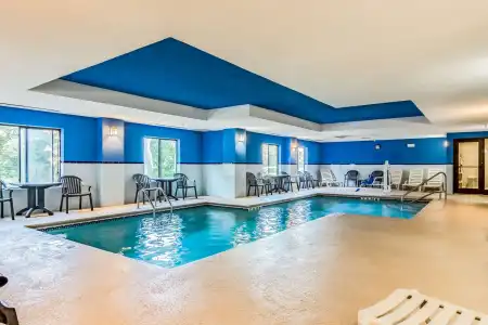 Comfort Inn & Suites Chattanooga West - Lookout Mountain - 18