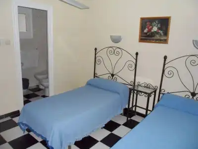 Micaela Charming Hostal - 2