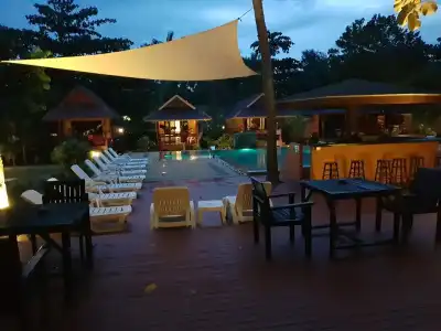 Lanta Pearl Beach Resort - 27