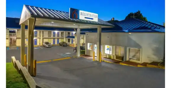 Motel 6 Atlanta, Ga - 49
