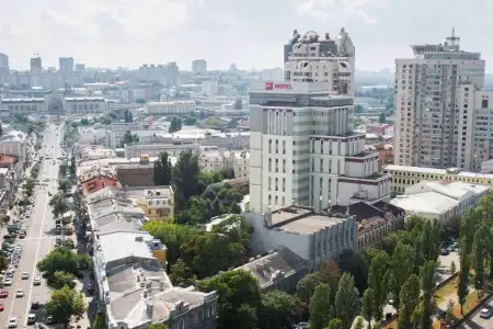 Ibis Kyiv City Center - 18
