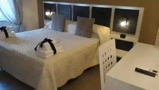 Albis Rooms Guest House - 81