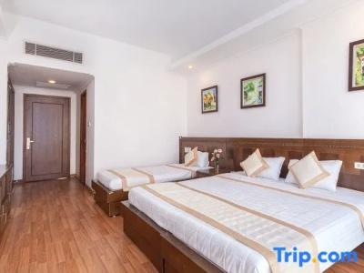 Holiday Central Nha Trang - 34