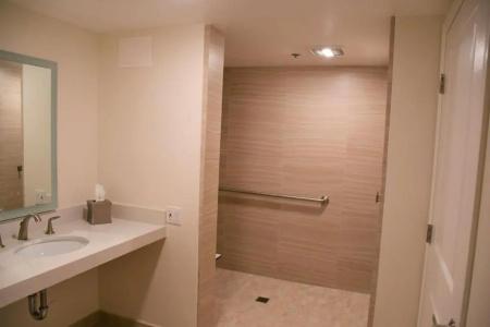 Best Western Plus Monterey Inn - 60