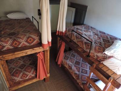 Gardner & Hostel - 6