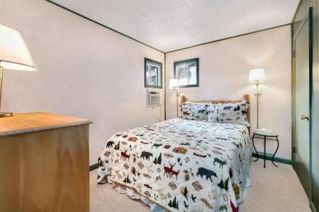 Nicky's Resort - 114