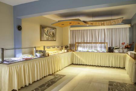 Penelope Beach Apts - 21