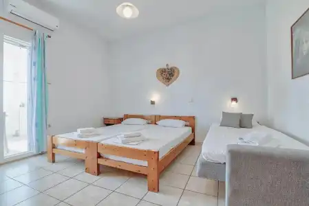 Pavlos Place - 31