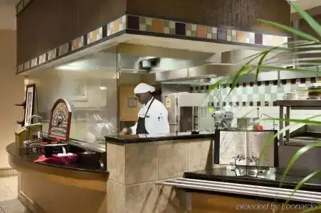 Embassy Suites by Hilton Orlando Airport - 27