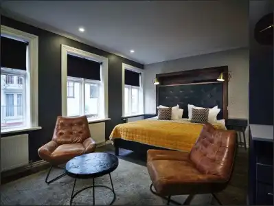 Vintage Apartment - 6