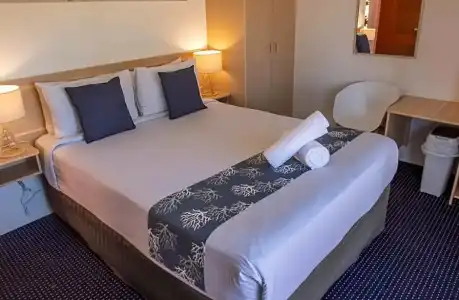 Ocean Breeze Motel - 20