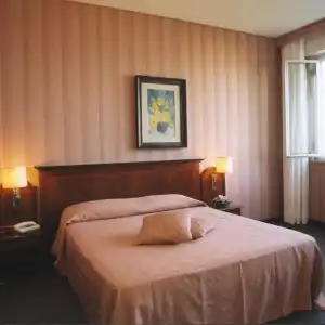 Esplanade - 32