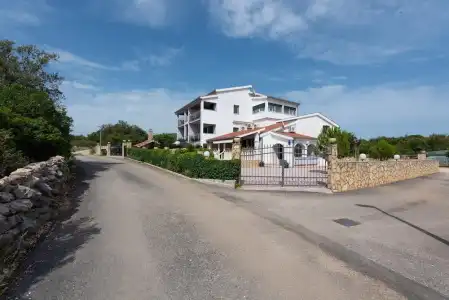 Apartments Karen - 18