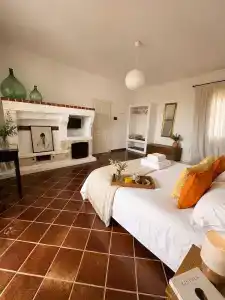 Canneddi Boutique Farm - 39