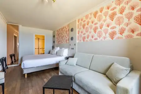 Kyriad Saint Malo centre Plage - 166