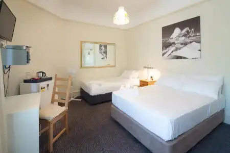 Neutral Bay Lodge - 28