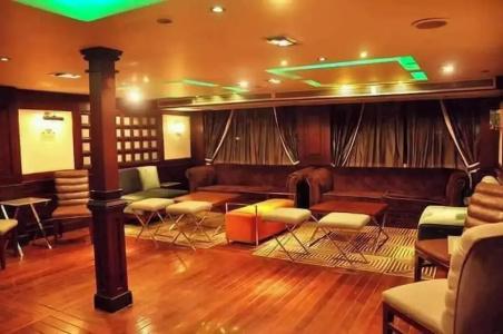 River Boat Botel - 17