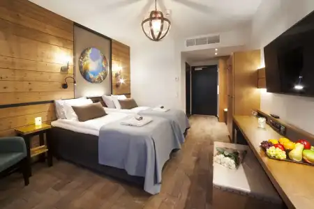 Aateli Hillside - 2