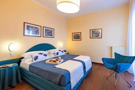 UNAHOTELS Imperial Sport - 57